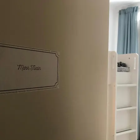 Casa Dos Poetas Vandrarhem