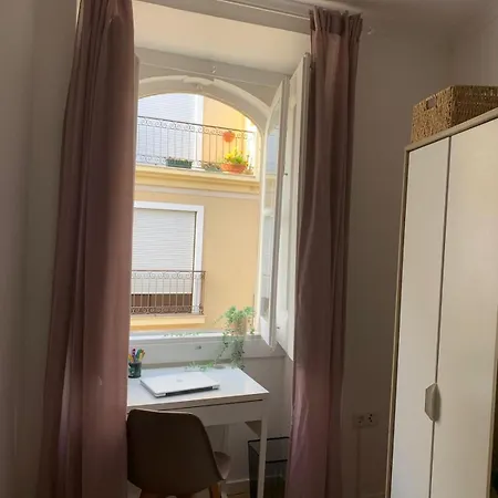 Hostal Casa Dos Poetas *
